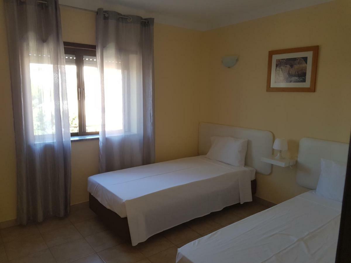 Yaholidays Hotel Portimão Buitenkant foto